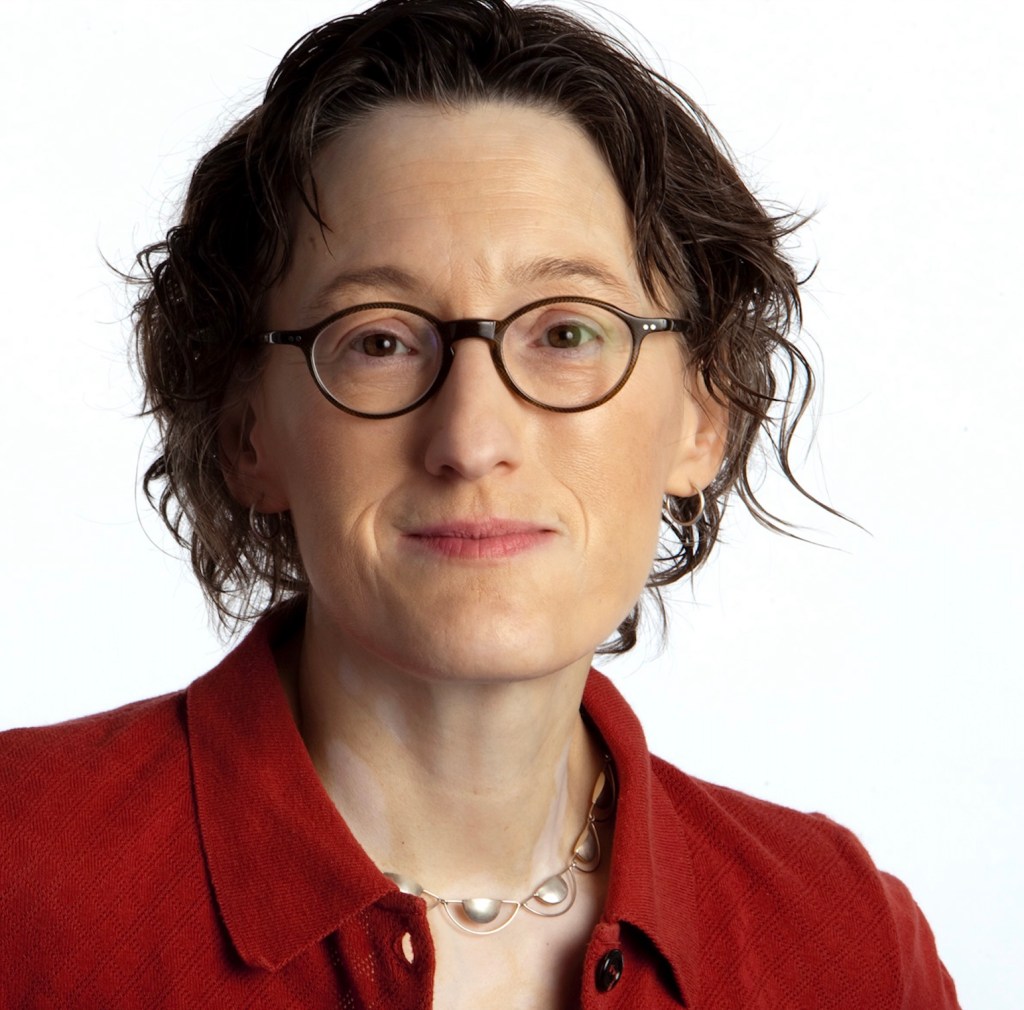 Photo of Elizabeth Weise